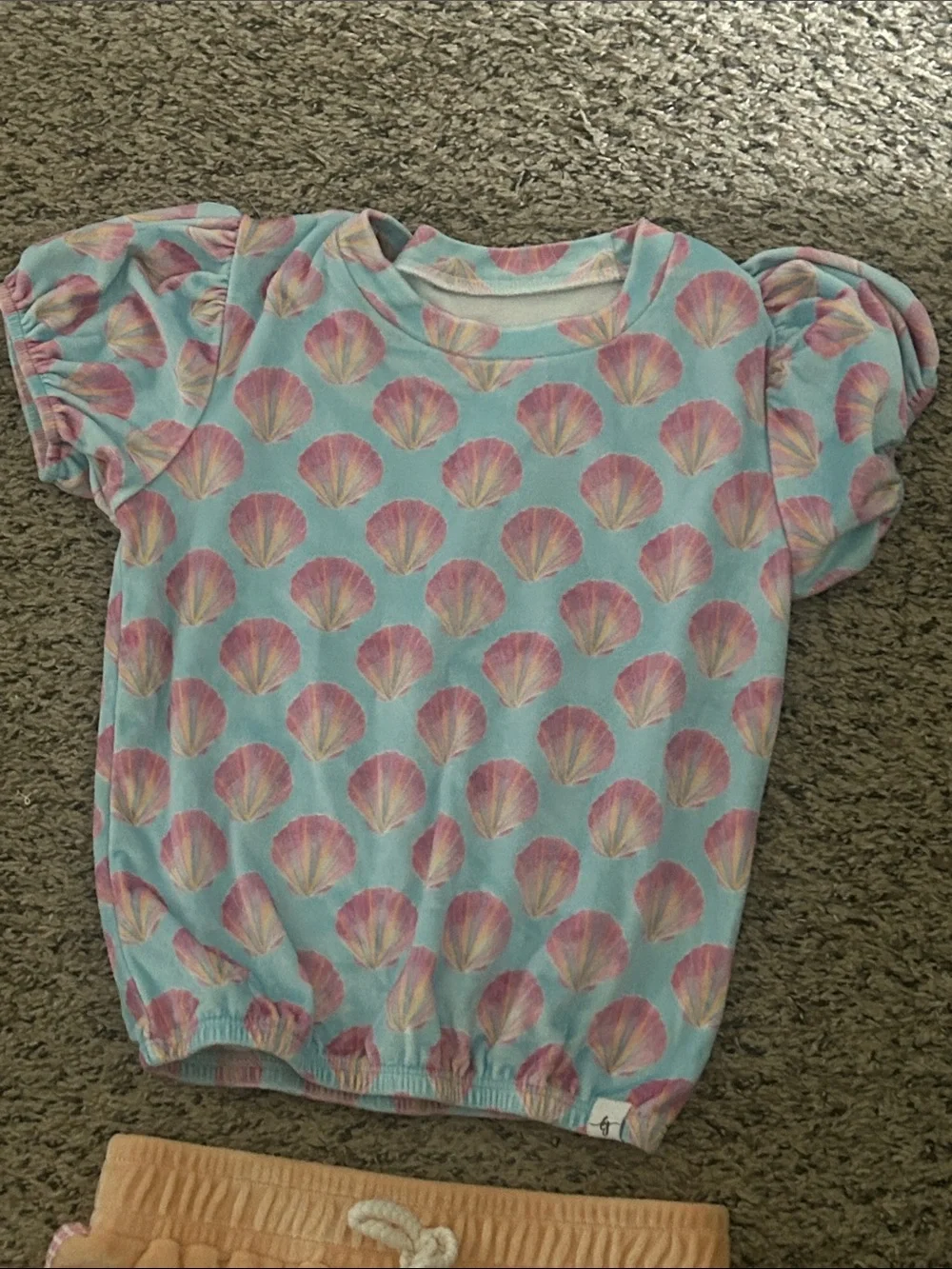 Love & Grow girls size 7 cutest softest set ever! Seashells